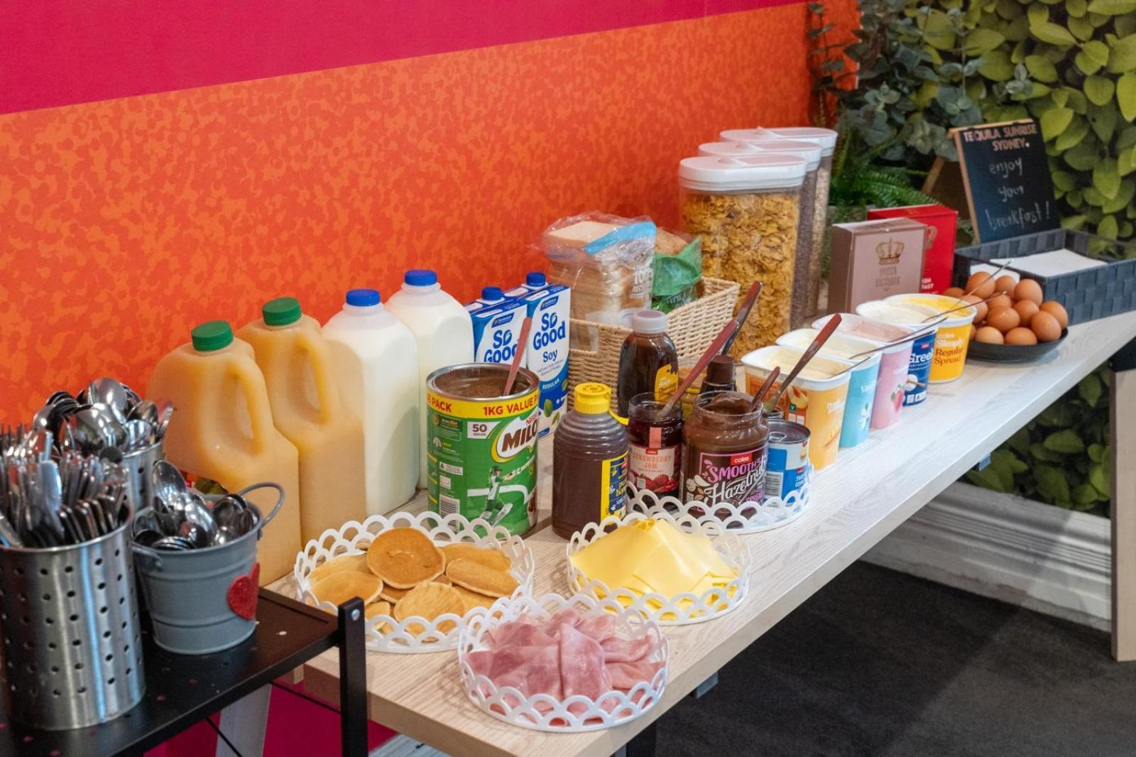 Tequila Sunrise Hostel Adelaide Kültér fotó