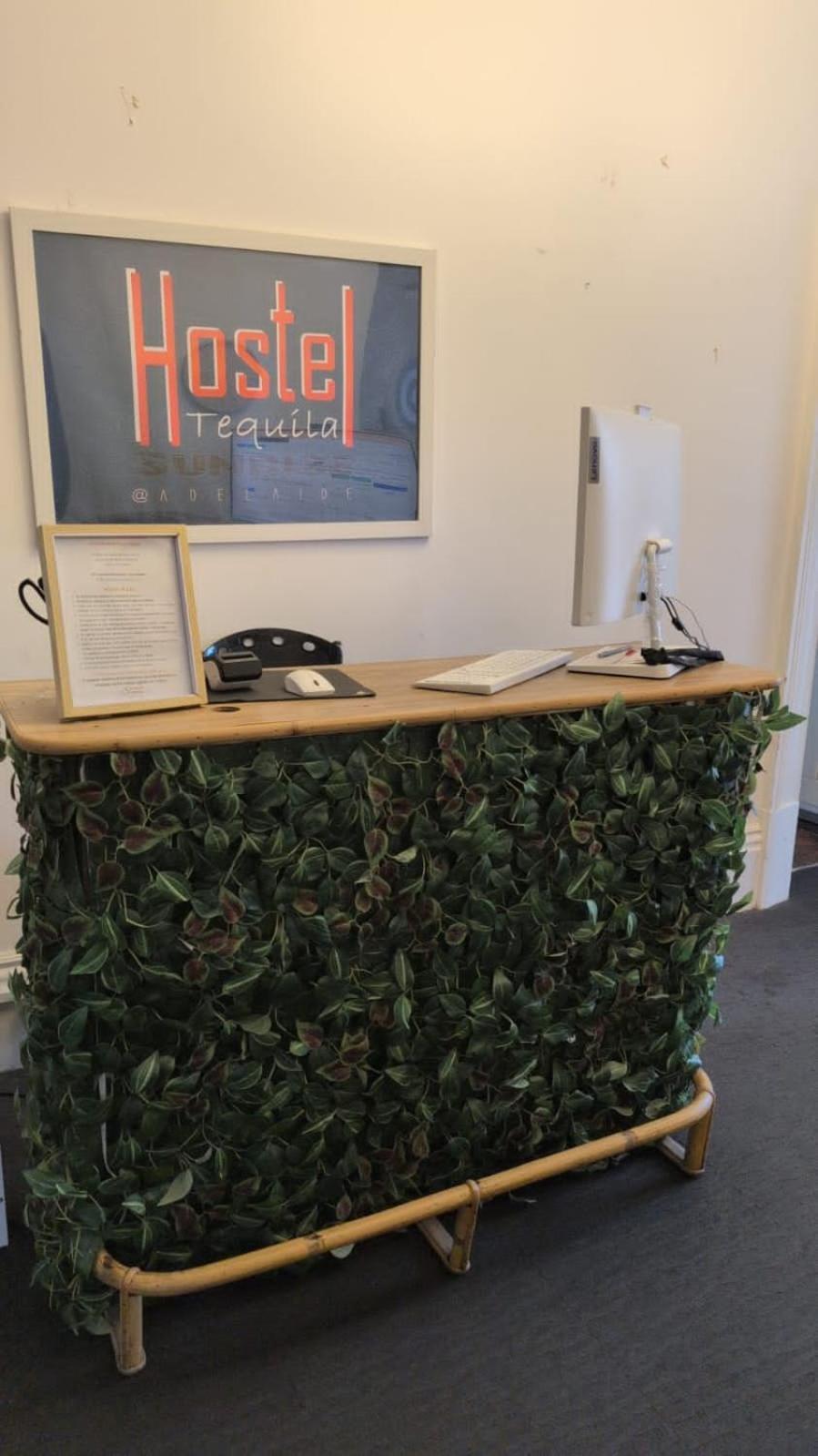 Tequila Sunrise Hostel Adelaide Kültér fotó